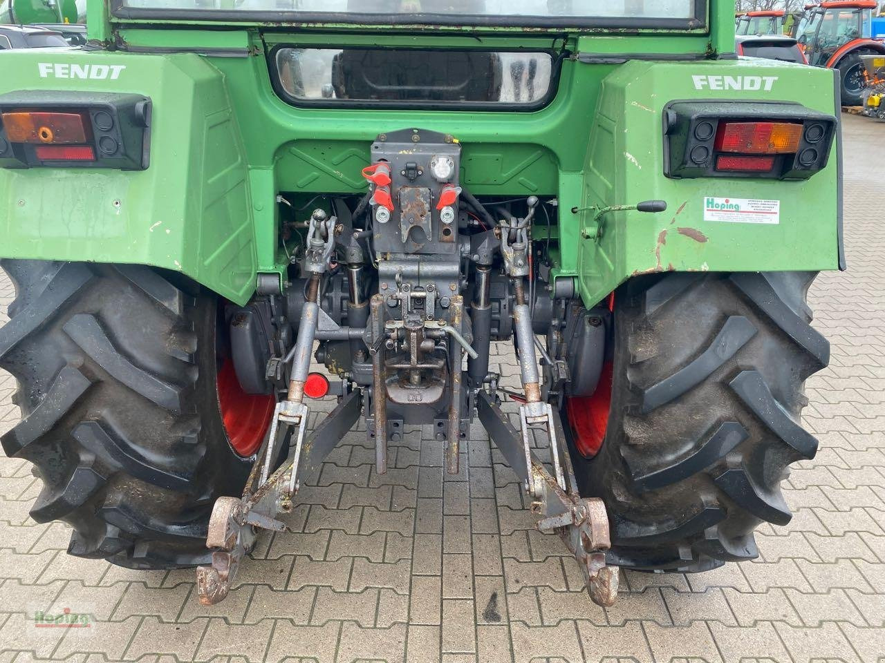 Tracteur agricole Fendt 305: photos 8