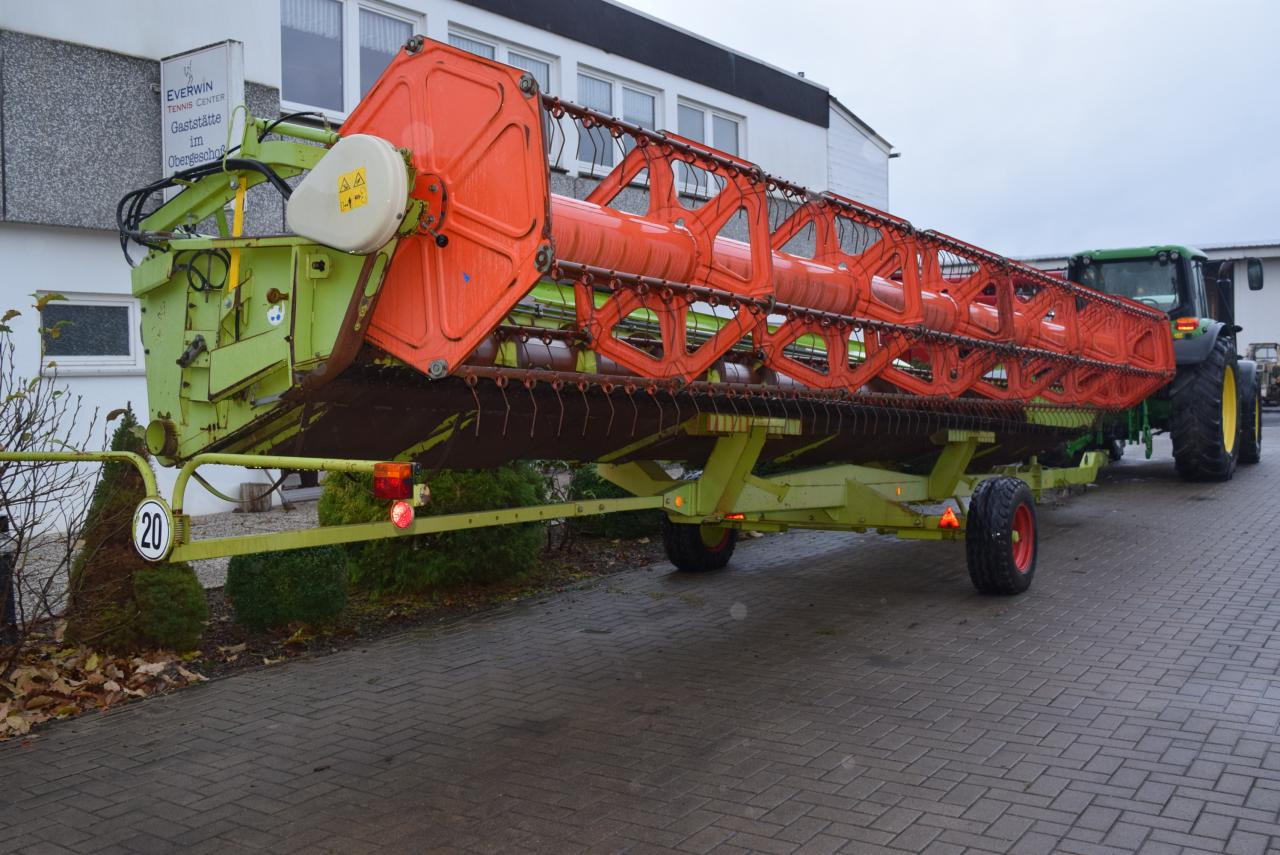 CLAAS C 900 AutoContour - Moissoneuse: photos 4 CLAAS C 900 AutoContour - Moissoneuse: photos 4