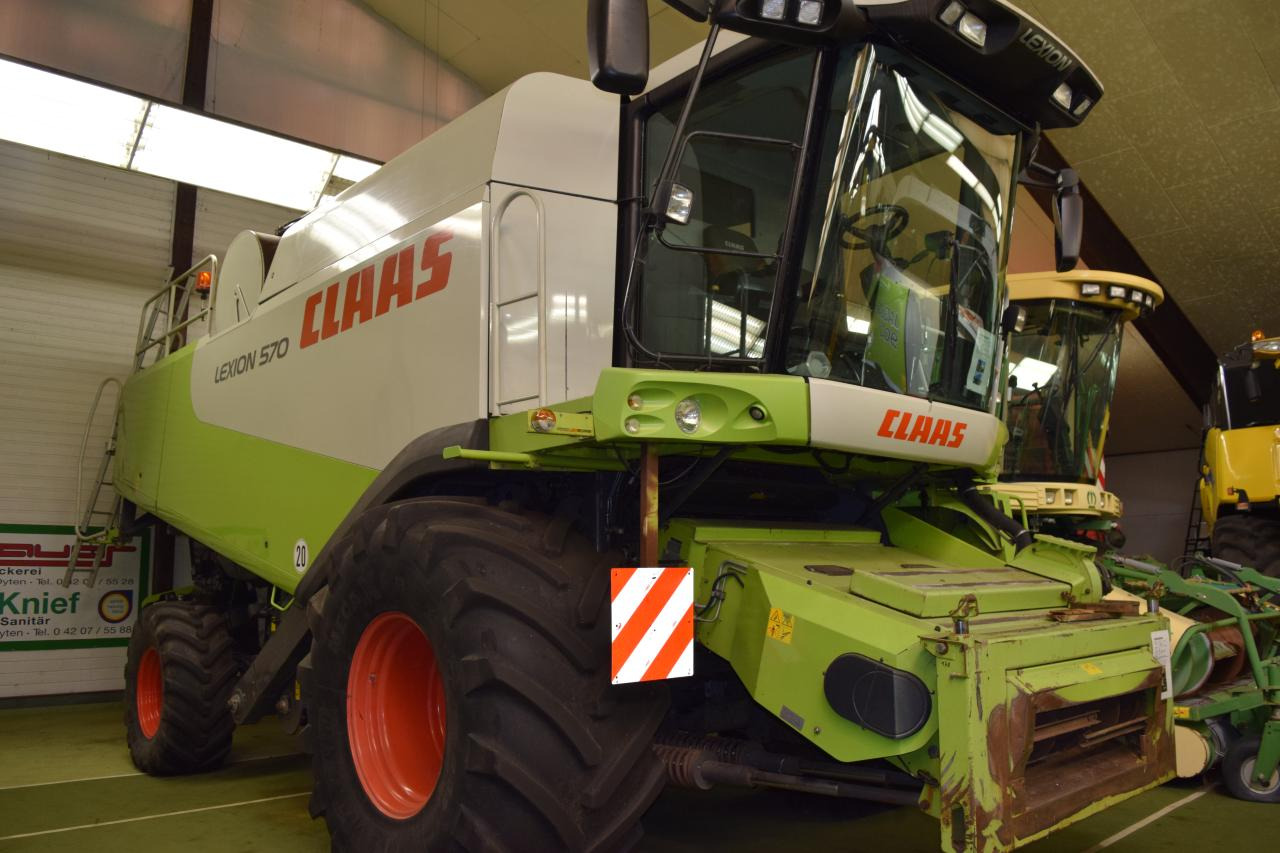 CLAAS Lexion 570 - Moissonneuse-batteuse: photos 3 CLAAS Lexion 570 - Moissonneuse-batteuse: photos 3