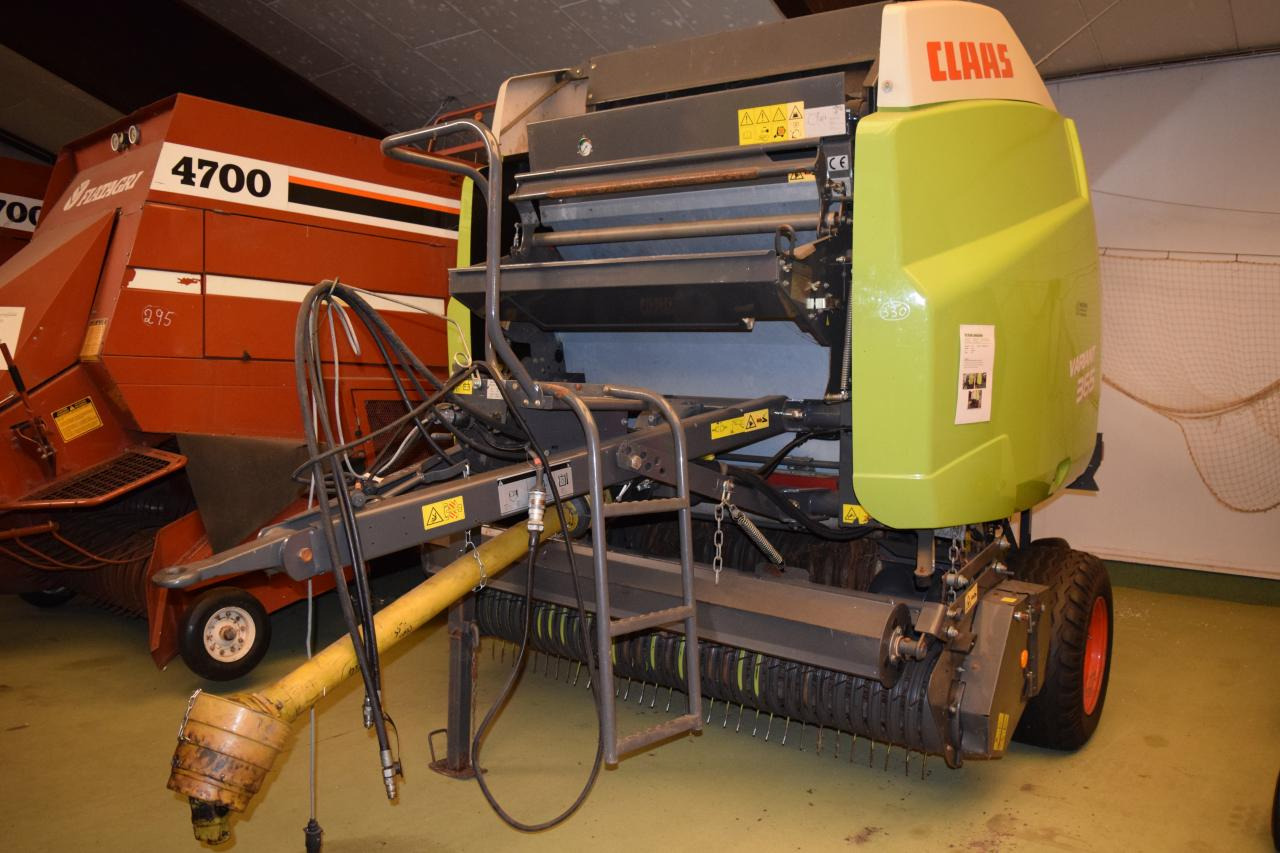 CLAAS Variant 365 RC - Presse à balles rondes: photos 3 CLAAS Variant 365 RC - Presse à balles rondes: photos 3