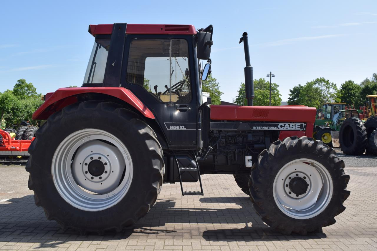 Case-IH 956 XLA - Tracteur agricole: photos 4 Case-IH 956 XLA - Tracteur agricole: photos 4
