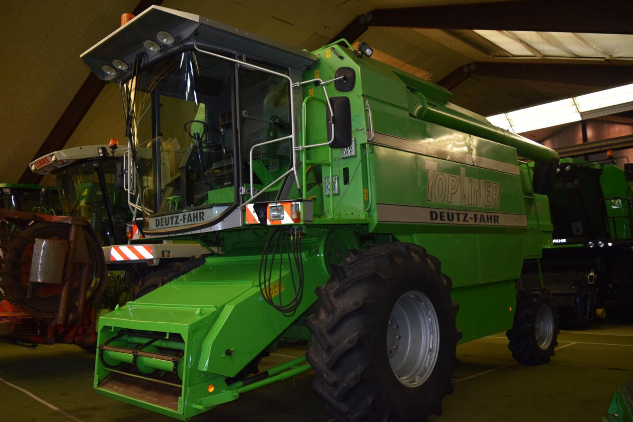 Deutz-Fahr 4075 H TopL. - Moissonneuse-batteuse: photos 3 Deutz-Fahr 4075 H TopL. - Moissonneuse-batteuse: photos 3