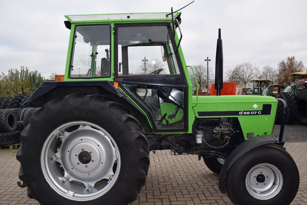Deutz-Fahr D6507C - Tracteur agricole: photos 2 Deutz-Fahr D6507C - Tracteur agricole: photos 2