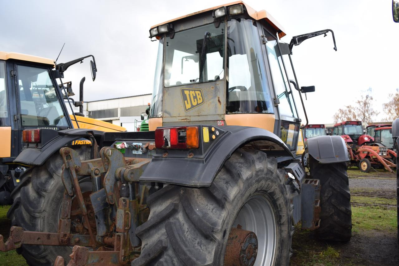 JCB Fastrac 2135 - 4WS - Tracteur agricole: photos 4 JCB Fastrac 2135 - 4WS - Tracteur agricole: photos 4