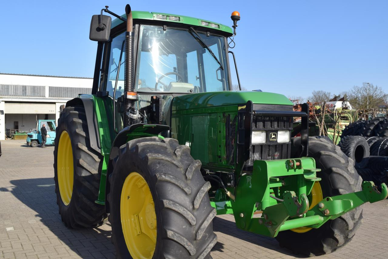 John Deere 6410 - Tracteur agricole: photos 2 John Deere 6410 - Tracteur agricole: photos 2