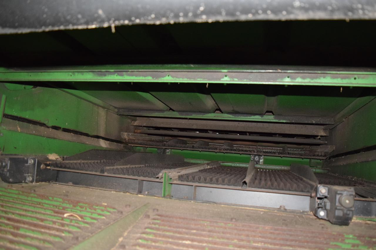 Moissonneuse-batteuse John Deere T 660 HM: photos 6