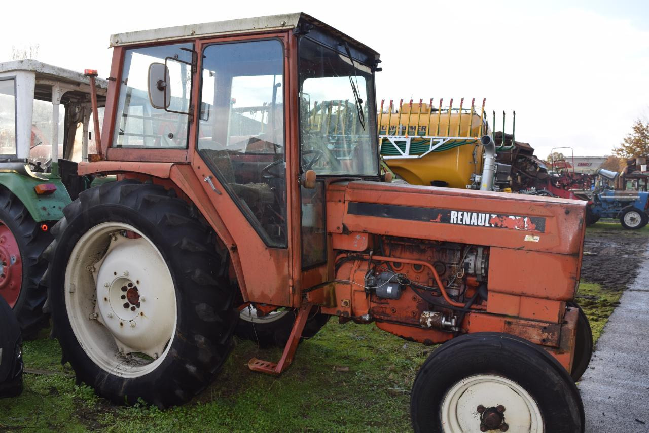 Renault 651 - Tracteur agricole: photos 2 Renault 651 - Tracteur agricole: photos 2