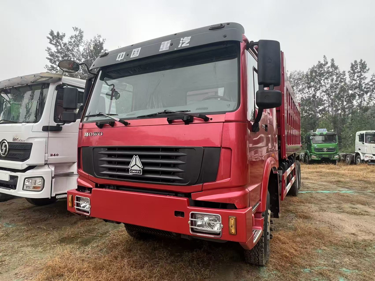 SINOTRUK HOWO - Camion: photos 3 SINOTRUK HOWO - Camion: photos 3