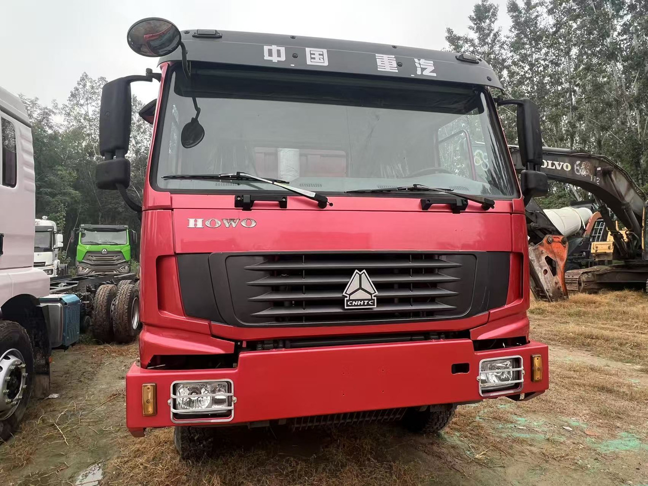 SINOTRUK HOWO - Camion: photos 1 SINOTRUK HOWO - Camion: photos 1