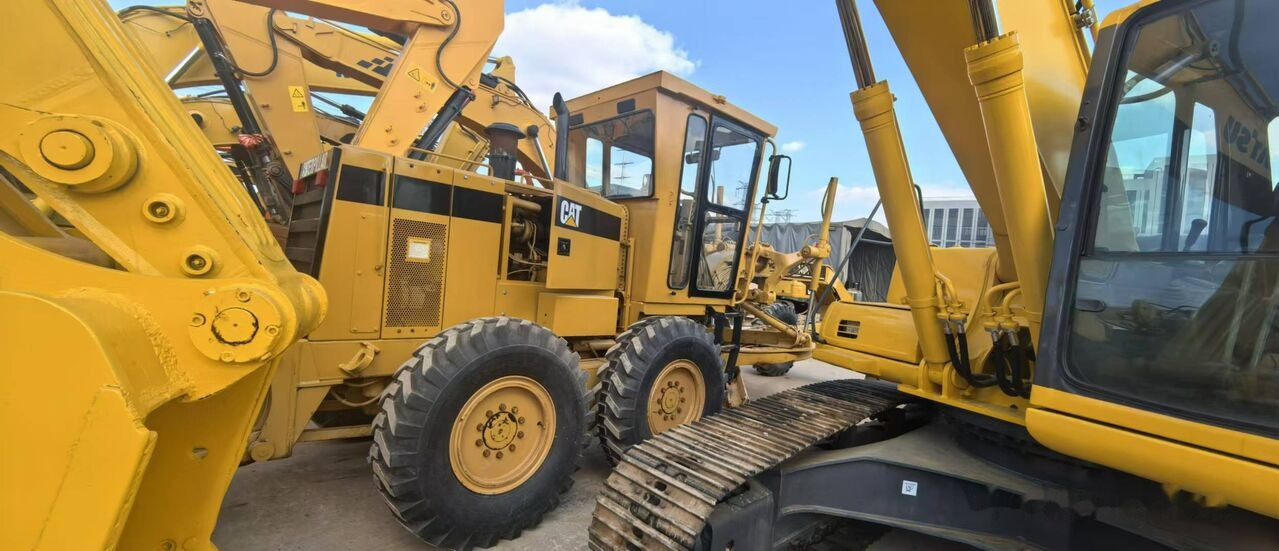 Caterpillar 140H - Niveleuse: photos 5 Caterpillar 140H - Niveleuse: photos 5