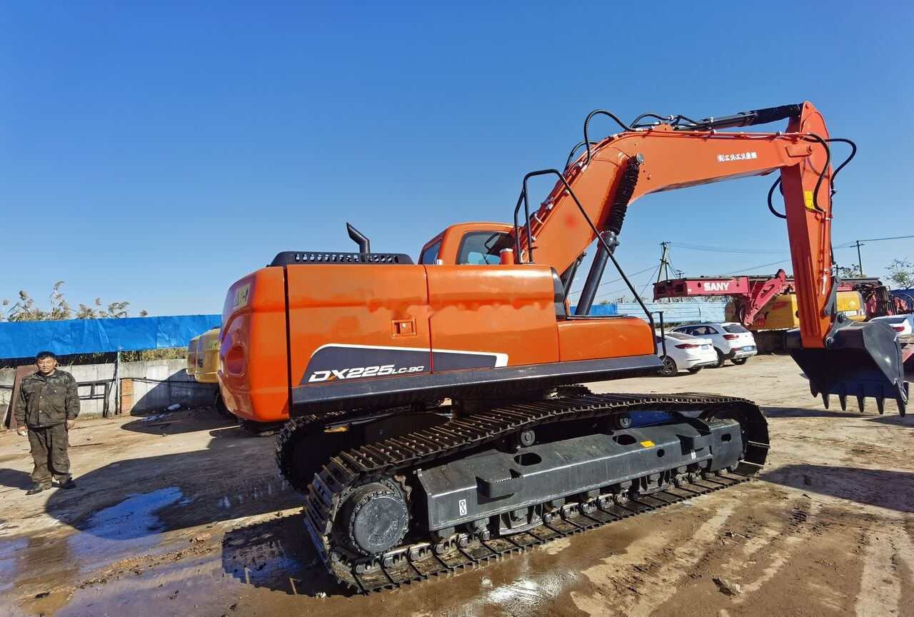 Pelle sur chenille Doosan DX225LC: photos 8
