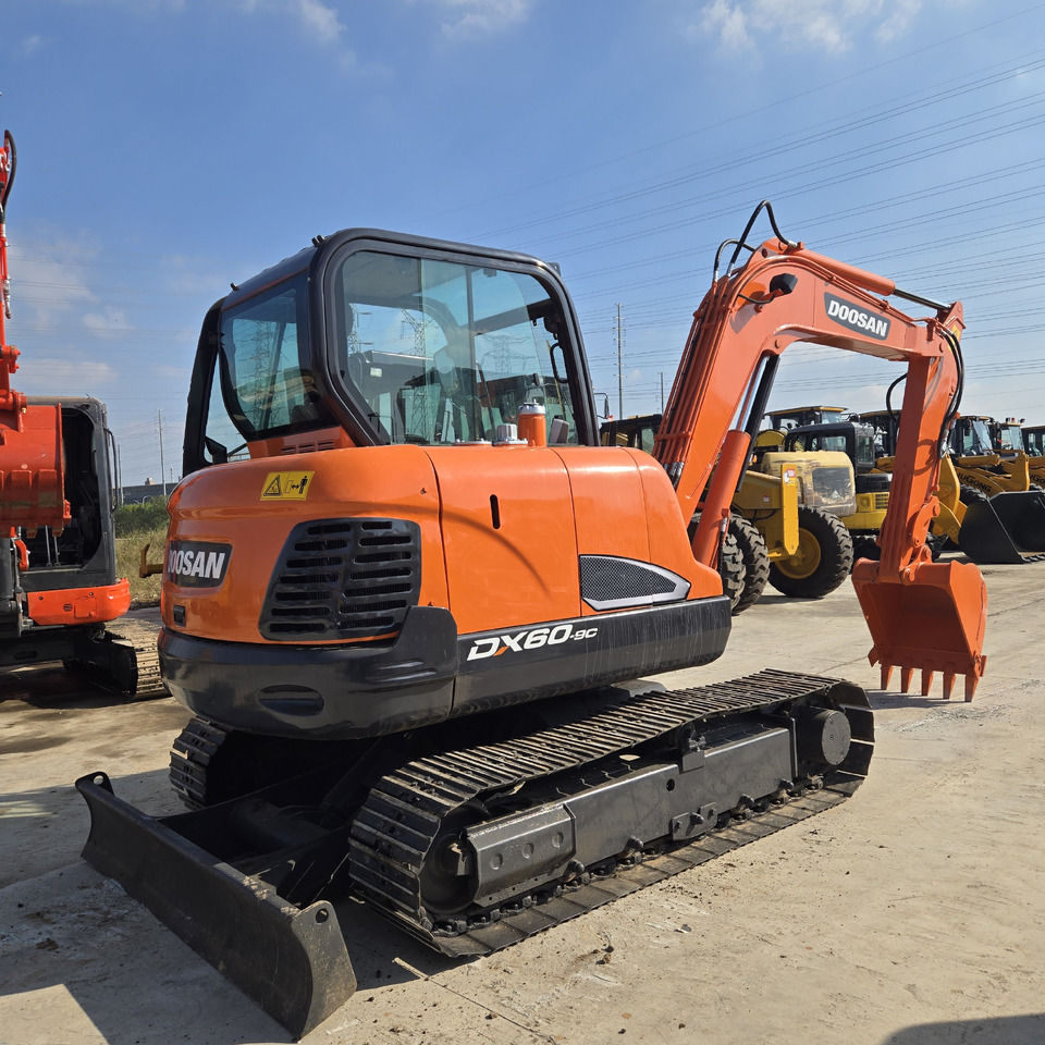 Doosan DX60 - Mini pelle: photos 4 Doosan DX60 - Mini pelle: photos 4