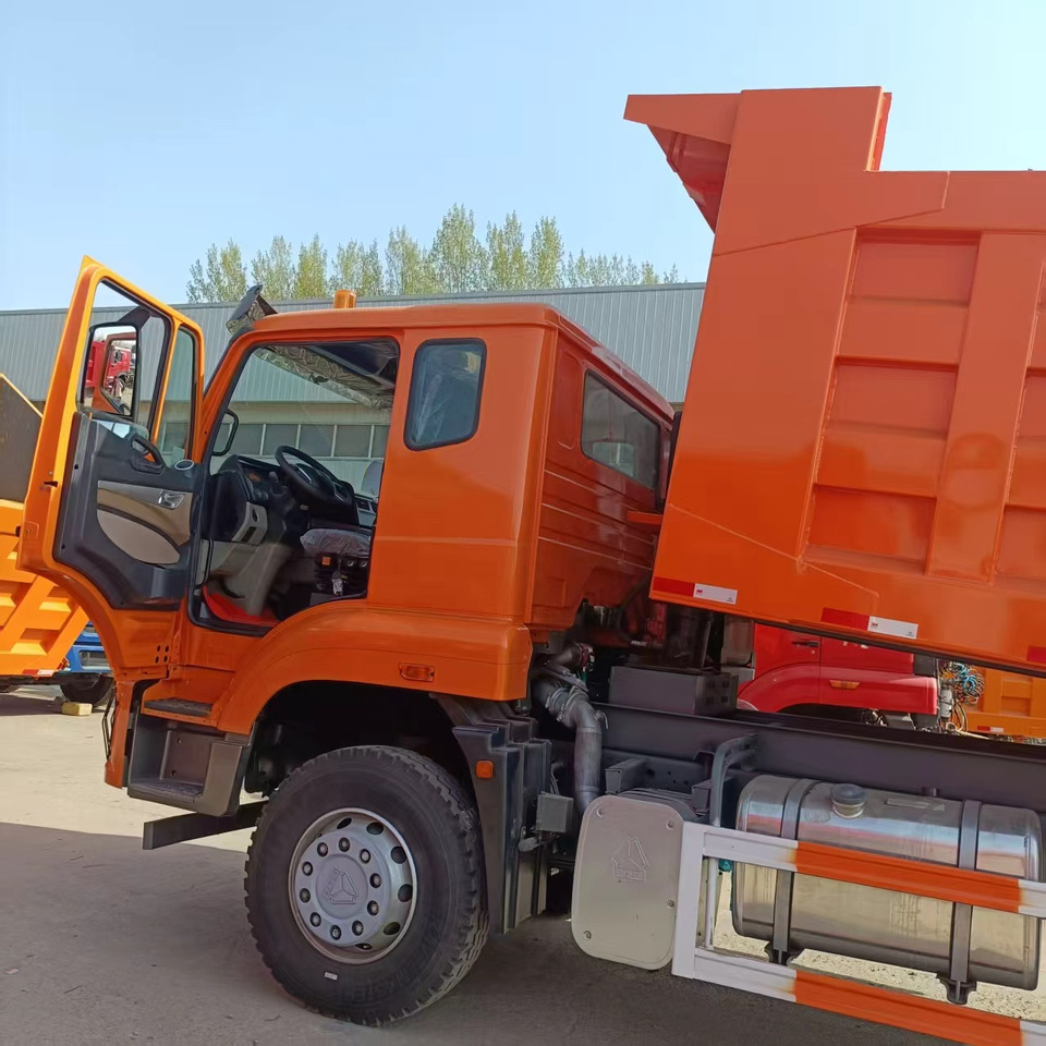 Crédit-bail de  Haohan 6*4 Haohan 6*4: photos 7