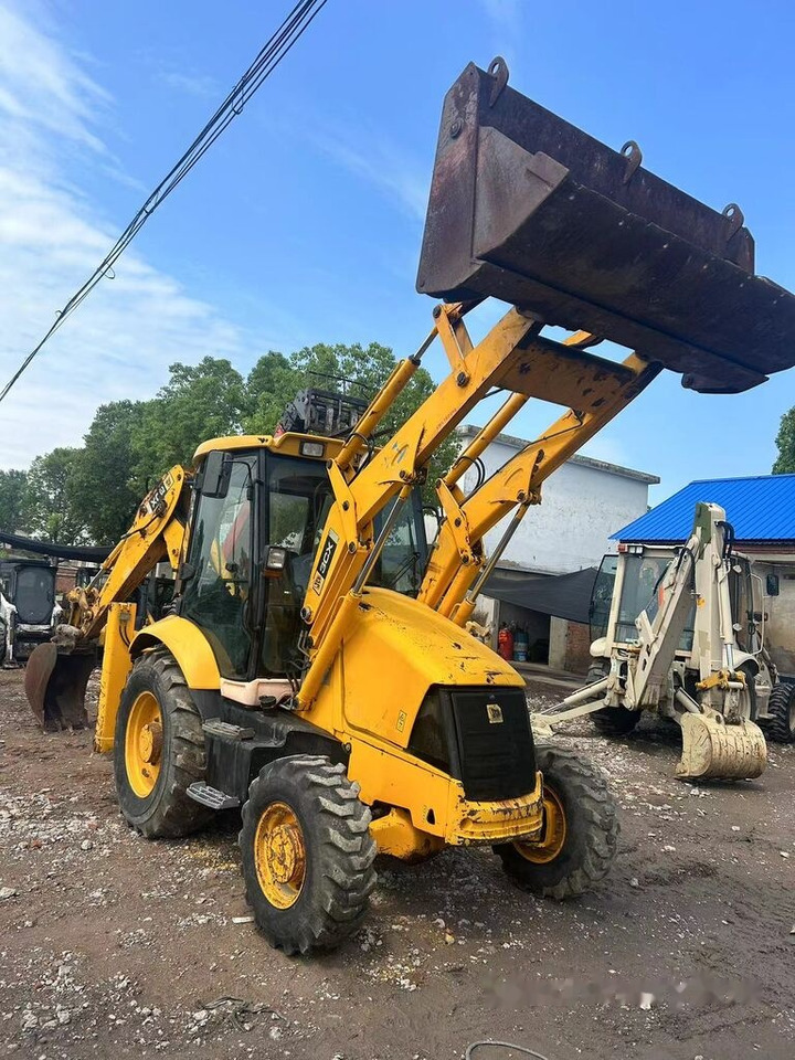 JCB 3CX - Tractopelle: photos 5 JCB 3CX - Tractopelle: photos 5