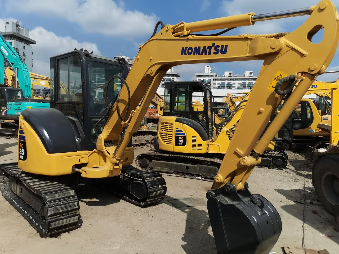Komatsu PC35MR - Mini pelle: photos 2 Komatsu PC35MR - Mini pelle: photos 2