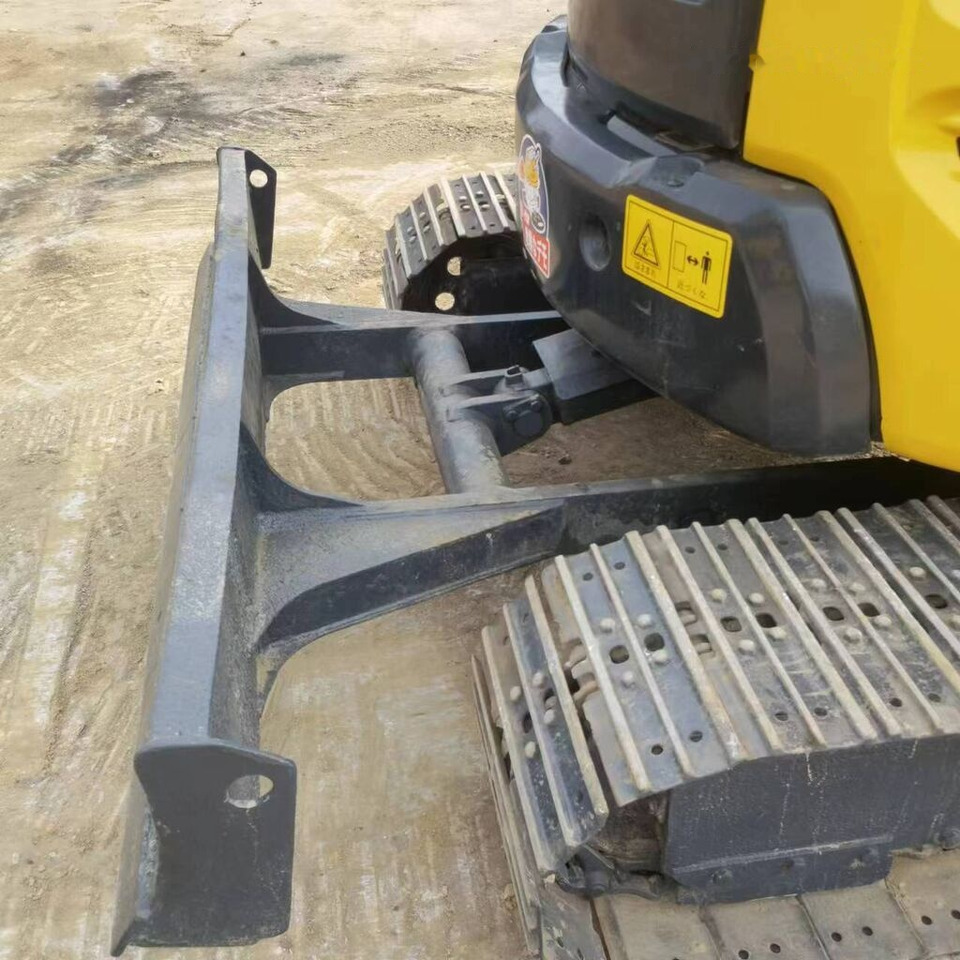 Komatsu PC50MR - Mini pelle: photos 4 Komatsu PC50MR - Mini pelle: photos 4