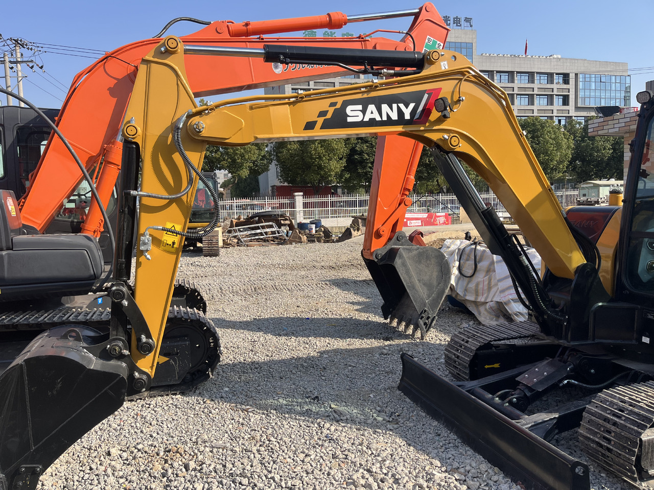 SANY SY60C - Mini pelle: photos 3 SANY SY60C - Mini pelle: photos 3