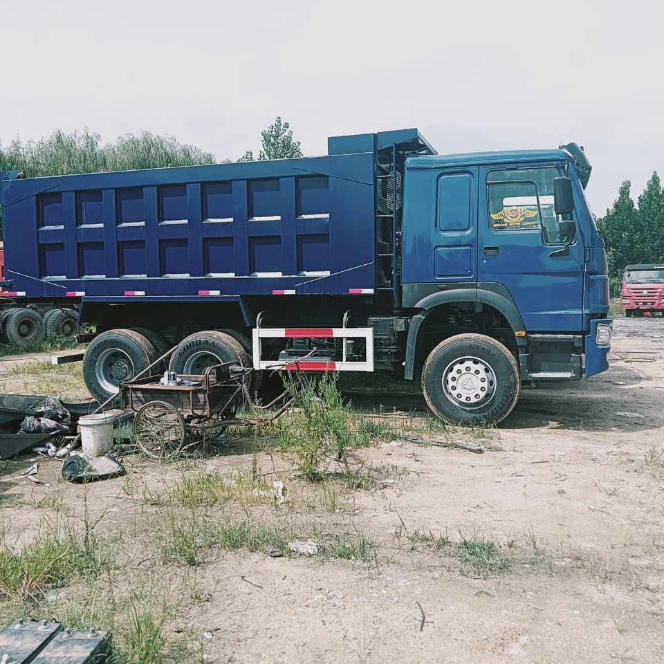 SINOTRUK HOWO - Camion benne: photos 4 SINOTRUK HOWO - Camion benne: photos 4