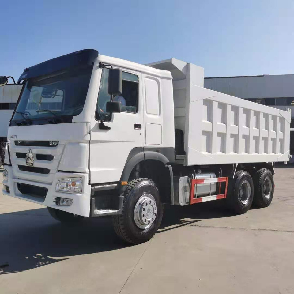 SINOTRUK HOWO - Camion benne: photos 4 SINOTRUK HOWO - Camion benne: photos 4