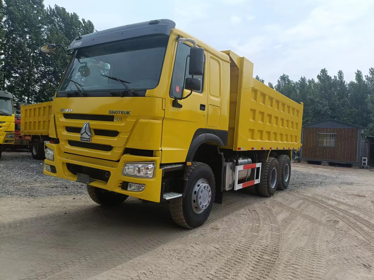 Crédit-bail de SINOTRUK HOWO SINOTRUK HOWO: photos 8