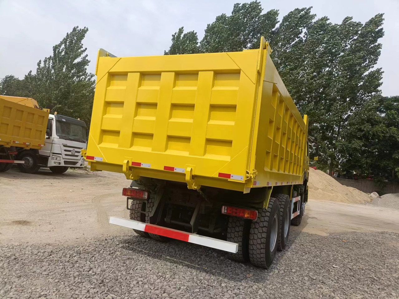 Crédit-bail de SINOTRUK HOWO SINOTRUK HOWO: photos 6