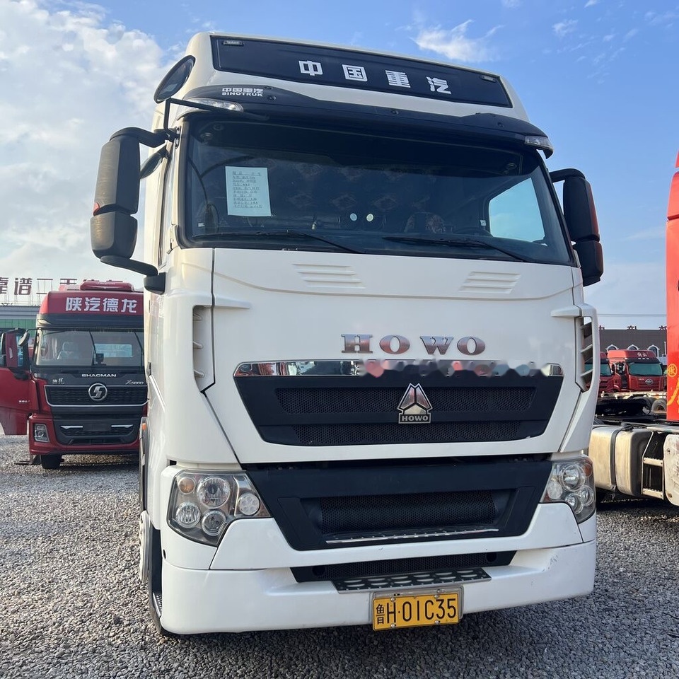 Sinotruk Howo T7H 480 - Tracteur routier: photos 2 Sinotruk Howo T7H 480 - Tracteur routier: photos 2