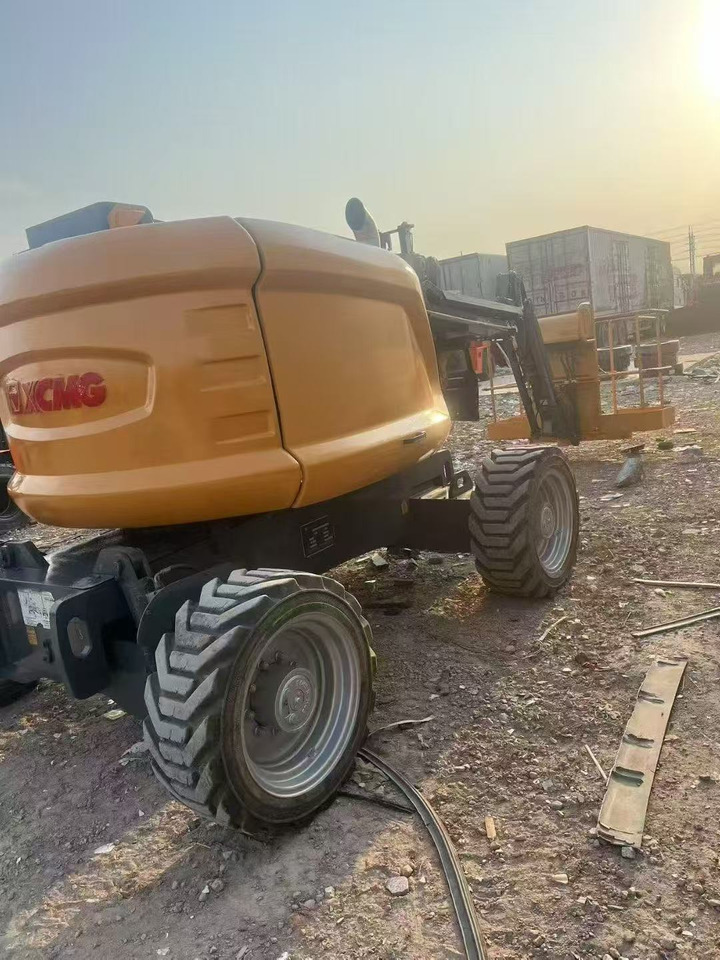 XCMG GTBZ14 aerial platform - Camion avec nacelle: photos 3 XCMG GTBZ14 aerial platform - Camion avec nacelle: photos 3