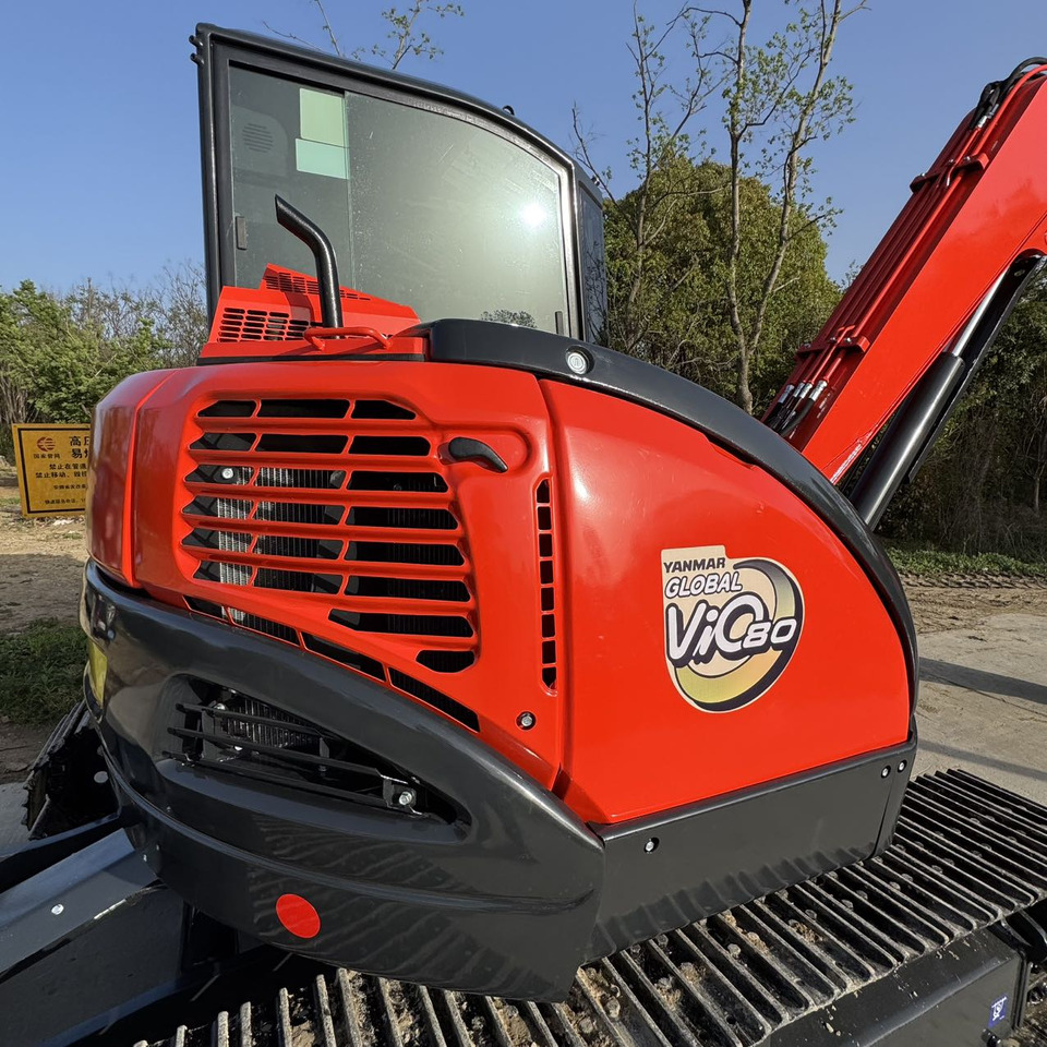 YANMAR Vio80 - Mini pelle: photos 5 YANMAR Vio80 - Mini pelle: photos 5