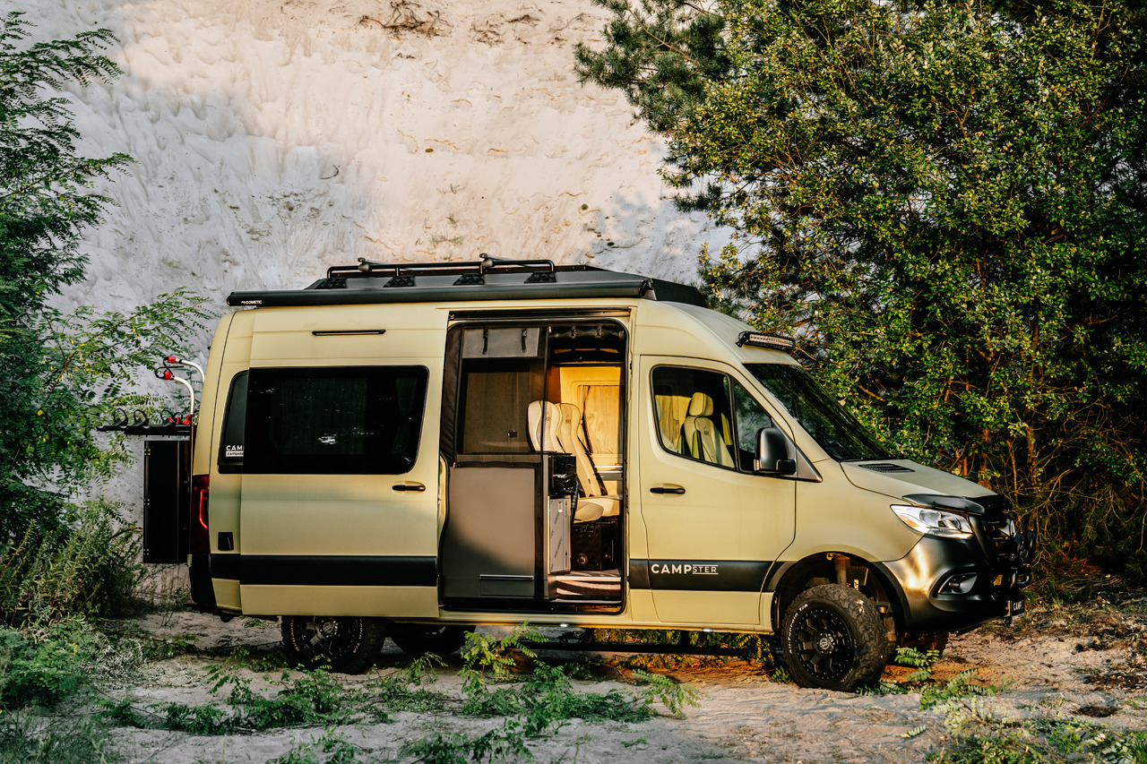 Mercedes-Benz Sprinter - Fourgon aménagé: photos 1 Mercedes-Benz Sprinter - Fourgon aménagé: photos 1