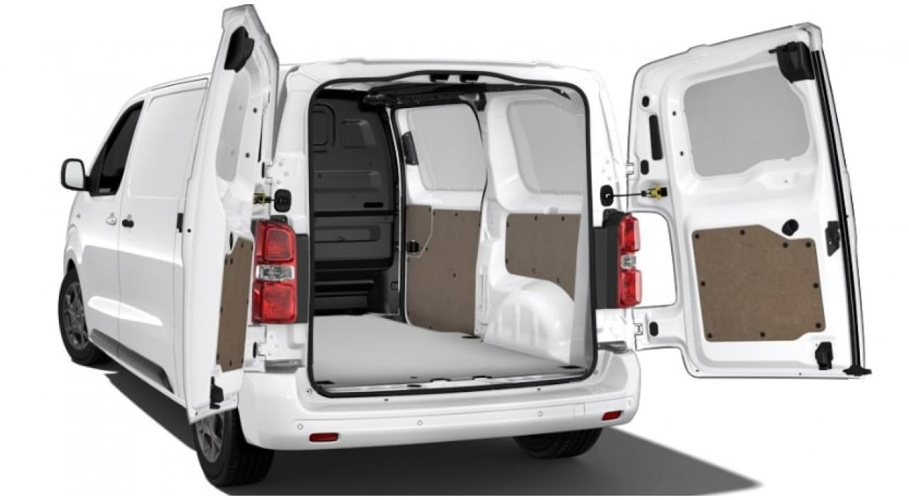 CITROEN Jumpy M 2.0 BlueHDi - 180 S&S - BV EAT8 III FOURGON . PHASE 2 - Fourgon utilitaire: photos 3 CITROEN Jumpy M 2.0 BlueHDi - 180 S&S - BV EAT8 III FOURGON . PHASE 2 - Fourgon utilitaire: photos 3