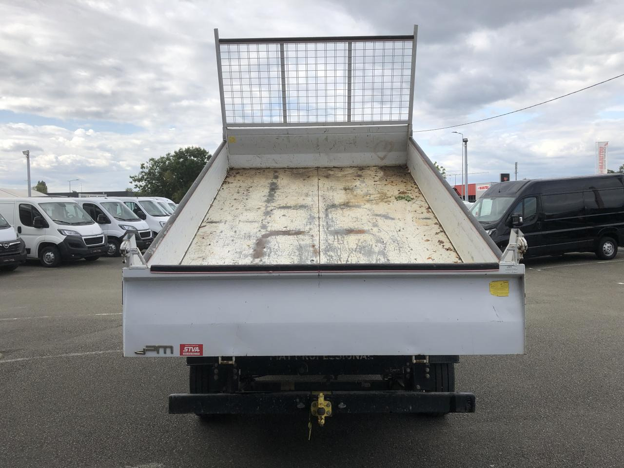 FIAT DUCATO 3T5 MAXI BENNE + COFFRE 2.3 JTD 130 CH PACK PRO NAV - Utilitaire benne: photos 3 FIAT DUCATO 3T5 MAXI BENNE + COFFRE 2.3 JTD 130 CH PACK PRO NAV - Utilitaire benne: photos 3
