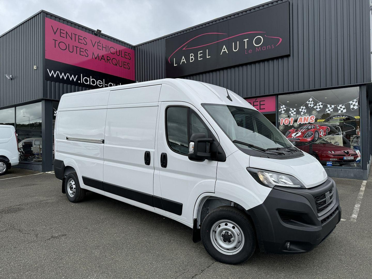 Fiat Ducato LH2 3.5 140CH S&S - Fourgon utilitaire: photos 1 Fiat Ducato LH2 3.5 140CH S&S - Fourgon utilitaire: photos 1