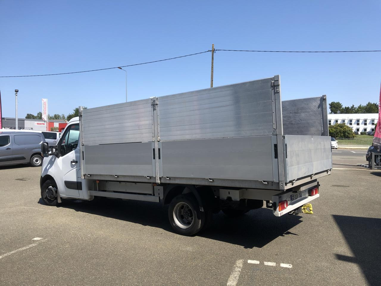 Utilitaire plateau NISSAN INTERSTAR 3T5 2.3 DCI 165CH PLATEAU RIDELLES 4M50: photos 8 Utilitaire plateau NISSAN INTERSTAR 3T5 2.3 DCI 165CH PLATEAU RIDELLES 4M50: photos 8