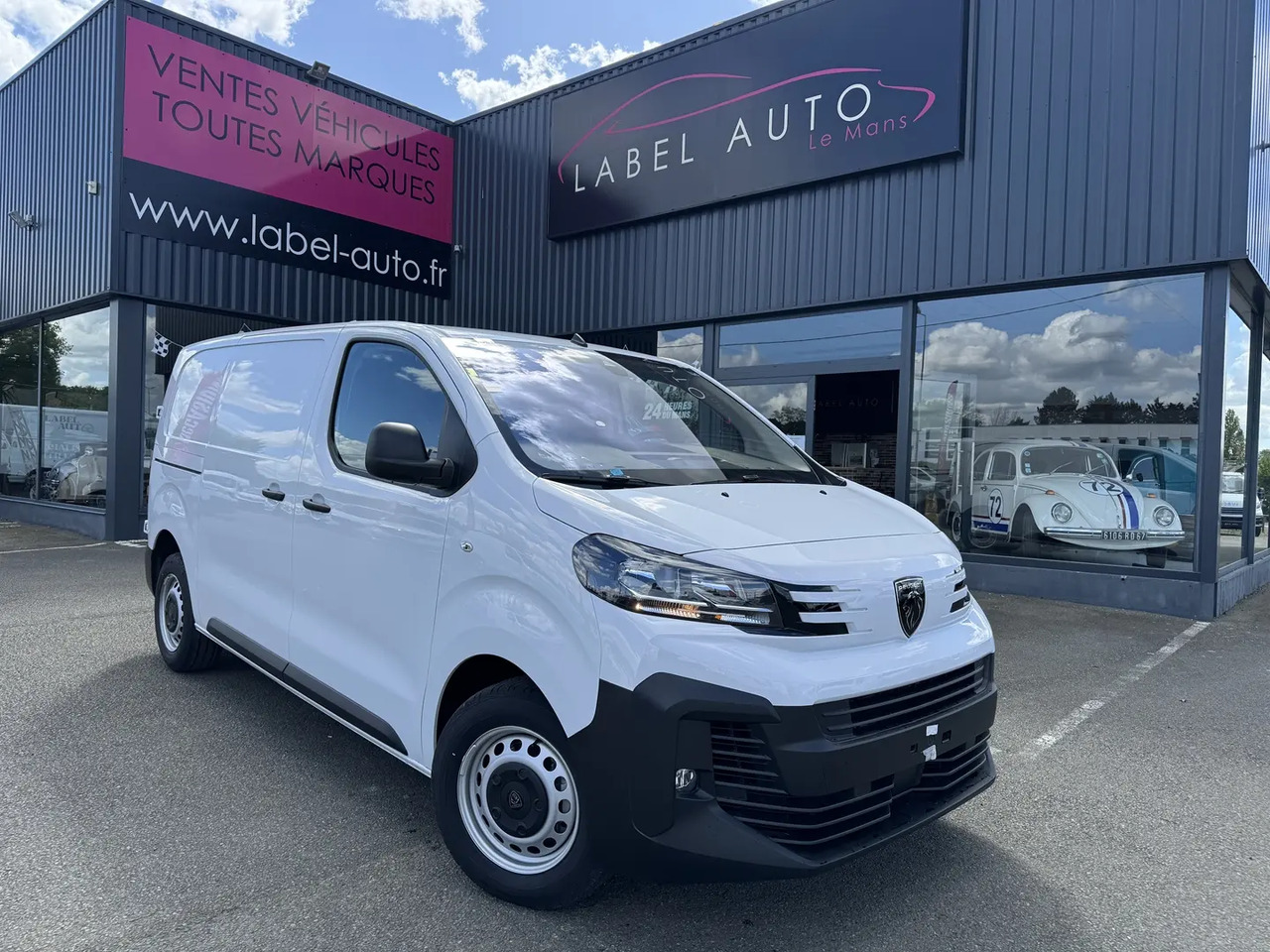 Peugeot Expert XL 2.0 BLUEHDI 145CH PACK PREMIUM CONNECT - Fourgon utilitaire: photos 1 Peugeot Expert XL 2.0 BLUEHDI 145CH PACK PREMIUM CONNECT - Fourgon utilitaire: photos 1