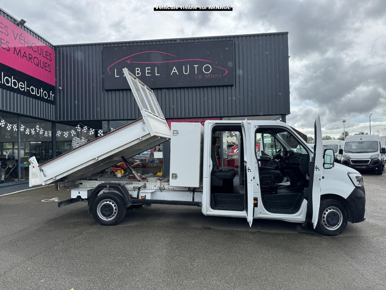 RENAULT Master Confort R3500RJ L3 2.3 dCi - 130 III TRANSPORTS SPECIFIQUES BENNE DOUBLE CABINE Benne Bascul - Utilitaire benne, Utilitaire double cabine: photos 1 RENAULT Master Confort R3500RJ L3 2.3 dCi - 130 III TRANSPORTS SPECIFIQUES BENNE DOUBLE CABINE Benne Bascul - Utilitaire benne, Utilitaire double cabine: photos 1