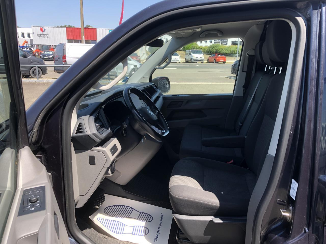 Volkswagen Transporter 2.8T L1H1 2.0 TDI 150CH BUSINESS DSG7 - Fourgon utilitaire: photos 4 Volkswagen Transporter 2.8T L1H1 2.0 TDI 150CH BUSINESS DSG7 - Fourgon utilitaire: photos 4