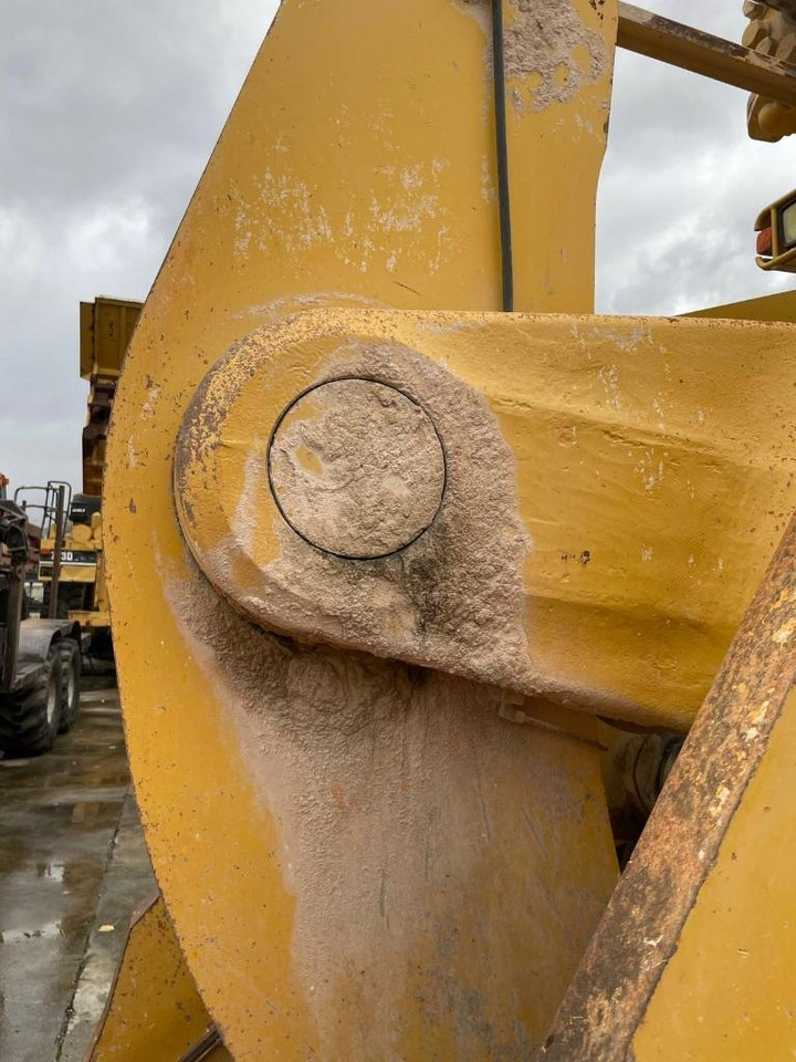Chargeuse sur pneus Komatsu WA 600-6: photos 20