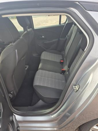 Opel Corsa Edition 1,5 Diesel 100 cv - Voiture: photos 4 Opel Corsa Edition 1,5 Diesel 100 cv - Voiture: photos 4