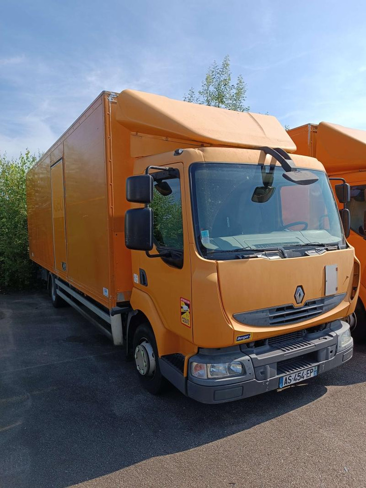 Renault Midlum 180.12 H Extra light Fourgon polyfond avec Hayon repliable - Camion fourgon: photos 1 Renault Midlum 180.12 H Extra light Fourgon polyfond avec Hayon repliable - Camion fourgon: photos 1