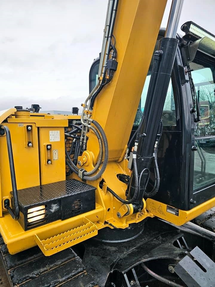 Pelle sur chenille CAT 307 E2: photos 13 Pelle sur chenille CAT 307 E2: photos 13