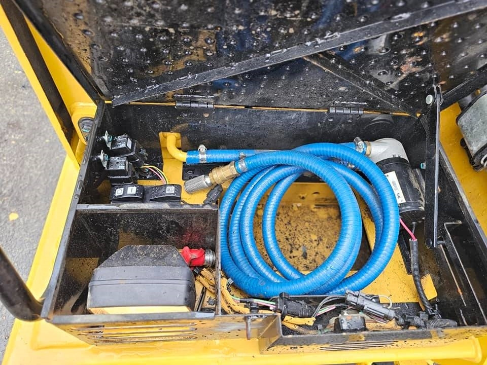 Pelle sur chenille CAT 307 E2: photos 32 Pelle sur chenille CAT 307 E2: photos 32