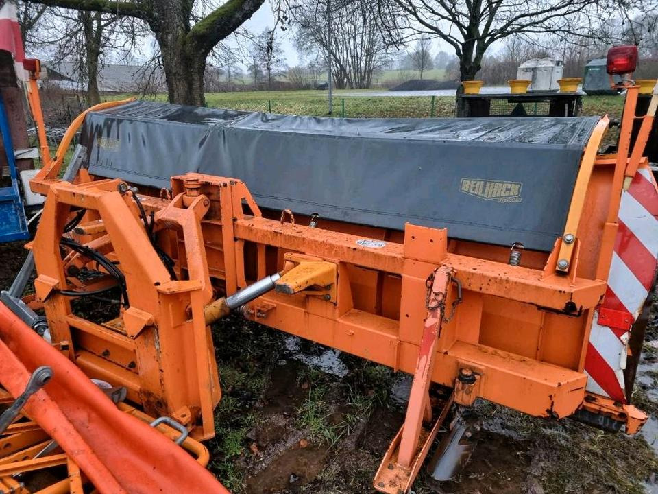 Beilhack PV 34-4 Schneepflug Schneeschild Scheeschieber Winterdienst Unimog U400 300 290 500 427 530 423 318 323 LKW Fendt - Lame à neige: photos 1 Beilhack PV 34-4 Schneepflug Schneeschild Scheeschieber Winterdienst Unimog U400 300 290 500 427 530 423 318 323 LKW Fendt - Lame à neige: photos 1