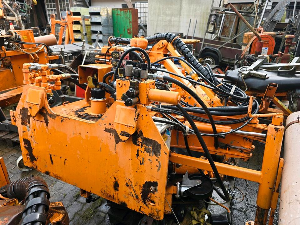 Gilbers GM 12 RL Randstreifenmäher Böschungsmulcher Böschungsmäher Seitenmulcher Mähausleger Dücker Mulag - Broyeur d'accotement: photos 3 Gilbers GM 12 RL Randstreifenmäher Böschungsmulcher Böschungsmäher Seitenmulcher Mähausleger Dücker Mulag - Broyeur d'accotement: photos 3