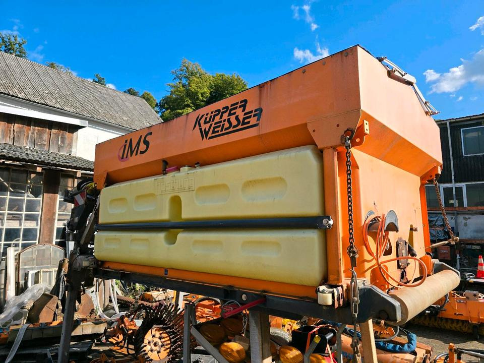 Küpper-Weisser IMSSN E29050WFA Salzstreuer Salzsilo Streuaufsatz für LKW 5m3 - Epandeur de sable: photos 4 Küpper-Weisser IMSSN E29050WFA Salzstreuer Salzsilo Streuaufsatz für LKW 5m3 - Epandeur de sable: photos 4