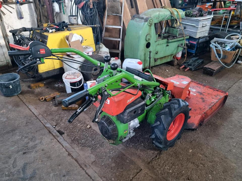 Motormäher Agria 5500 KL Grizzly Böschungsmulcher Hangmäher Reform Aebi Rasenmäher Mähausleger Böschungsmulcher Seitenmulcher Mulchgerät - Motofaucheuse: photos 1 Motormäher Agria 5500 KL Grizzly Böschungsmulcher Hangmäher Reform Aebi Rasenmäher Mähausleger Böschungsmulcher Seitenmulcher Mulchgerät - Motofaucheuse: photos 1