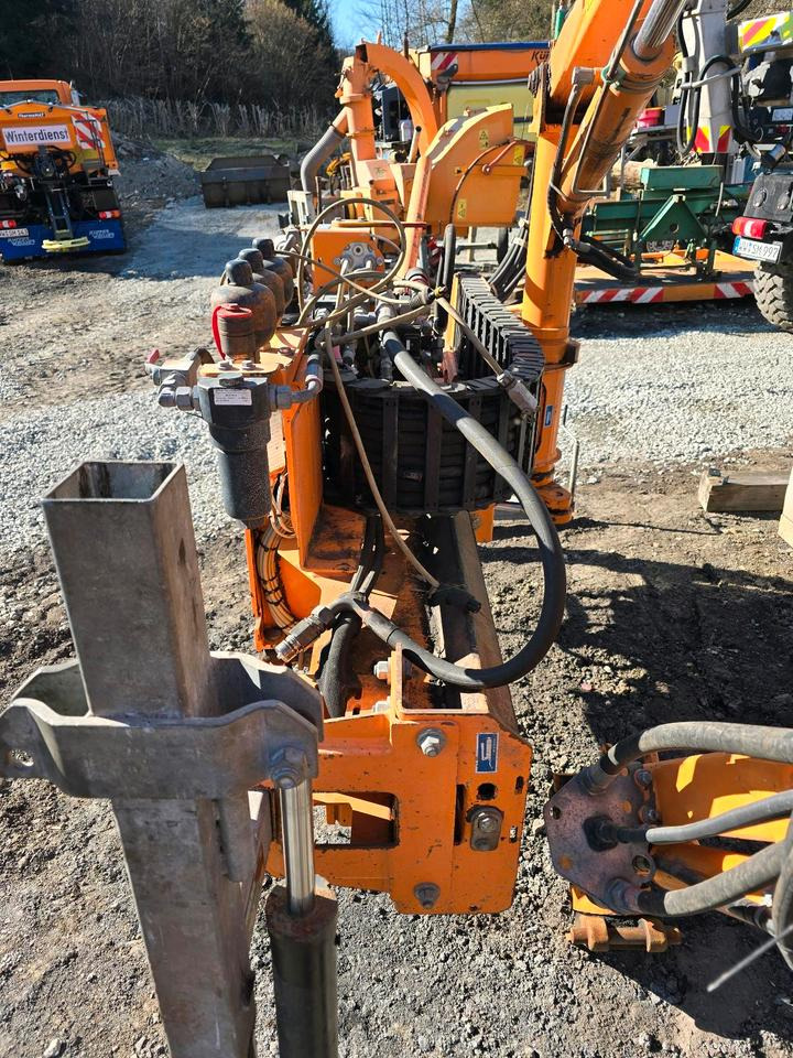 Mulag FME 700 MKM Mähausleger 2014 Böschungsmäher Böschungsmulcher Hangmäher Mähtronic Dücker FMK DUA UNA Unimog 405 U400 - Epareuse: photos 5 Mulag FME 700 MKM Mähausleger 2014 Böschungsmäher Böschungsmulcher Hangmäher Mähtronic Dücker FMK DUA UNA Unimog 405 U400 - Epareuse: photos 5