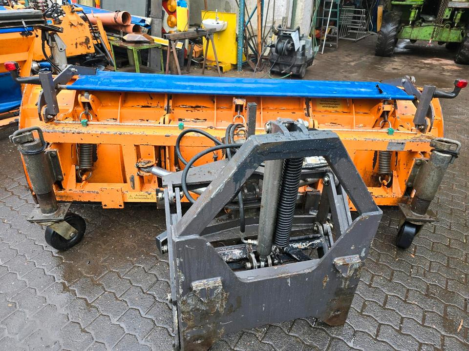 SMB SR 3.0 Schneepflug Schneeschild Schneeschieber 3m. Schmidt Beilhack Epoke MS unimog 405 423 427 430 318 218 - Lame à neige: photos 2 SMB SR 3.0 Schneepflug Schneeschild Schneeschieber 3m. Schmidt Beilhack Epoke MS unimog 405 423 427 430 318 218 - Lame à neige: photos 2