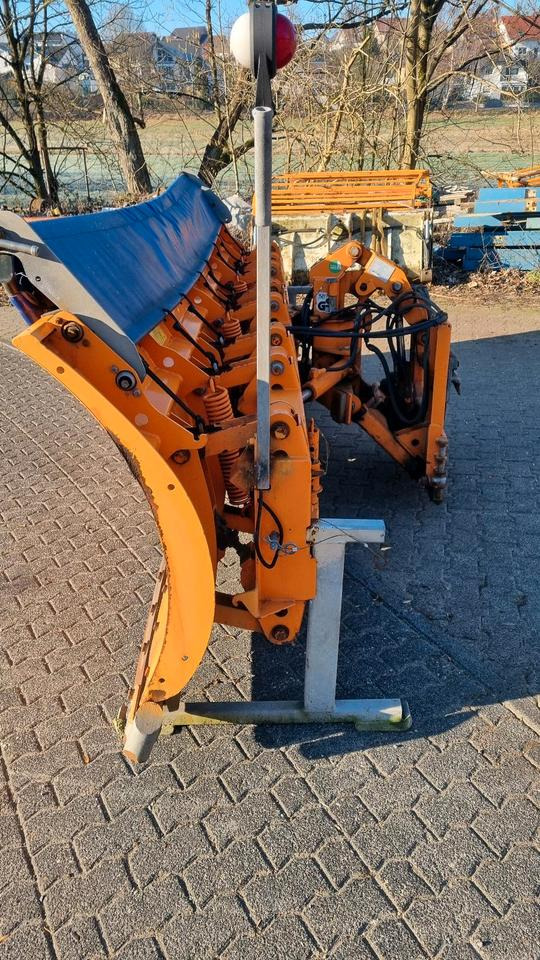 Schmidt MS 40.1 Schneepflug 4m. Schneeschild Scheeschieber Tarron CP MF für Unimog 405 - Lame à neige: photos 4 Schmidt MS 40.1 Schneepflug 4m. Schneeschild Scheeschieber Tarron CP MF für Unimog 405 - Lame à neige: photos 4