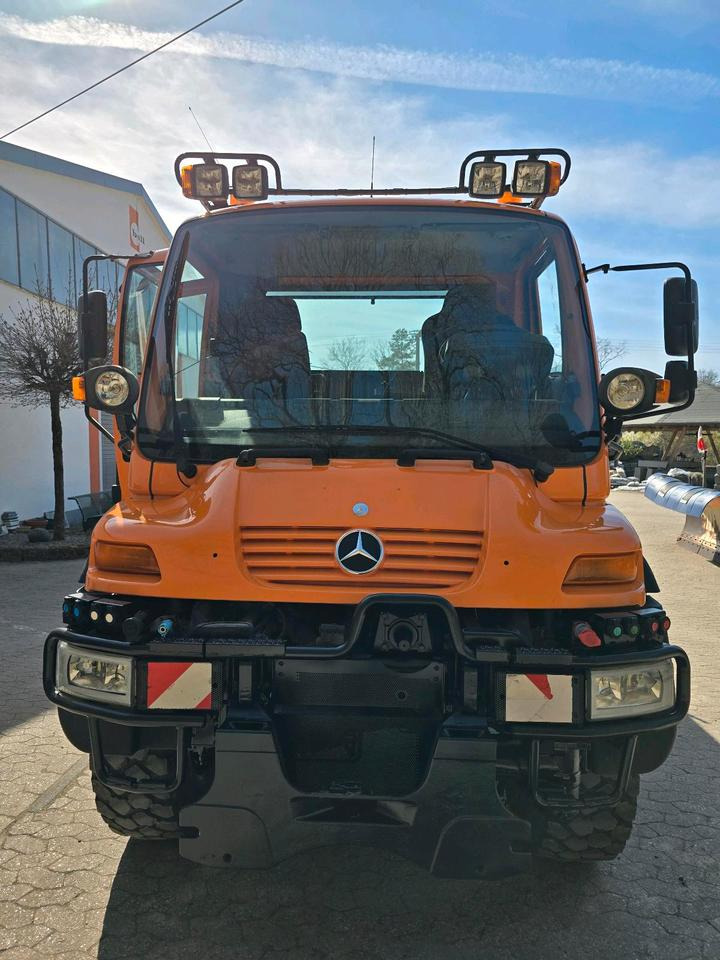 Unimog 405/10 U400 Bluetec 5 Leistungshydraulik Hydrostat U 400 500 300 Mercedes-Benz 318 218 430 423 427 - Engin de déneigement: photos 4 Unimog 405/10 U400 Bluetec 5 Leistungshydraulik Hydrostat U 400 500 300 Mercedes-Benz 318 218 430 423 427 - Engin de déneigement: photos 4