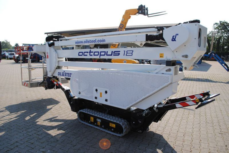 Oil&Steel Octopus 18 nowy podnośnik koszowy na gąsieniach 18 m - Nacelle araignée: photos 5 Oil&Steel Octopus 18 nowy podnośnik koszowy na gąsieniach 18 m - Nacelle araignée: photos 5